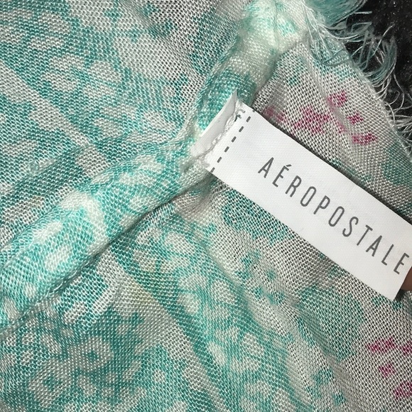 Scarf - Picture 3 of 3